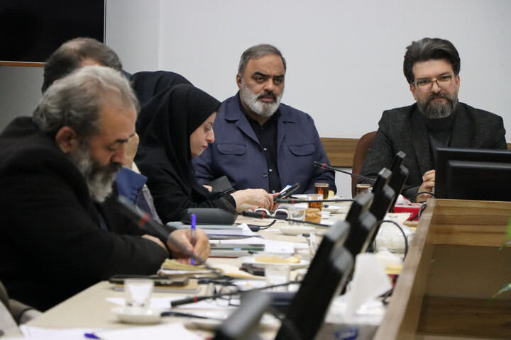 تصاویر | نشست هم‌اندیشی برنامه‌های یوم‌الله ۹ دی و سالگرد شهادت سردار دل‌ها حاج قاسم سلیمانی در زنجان