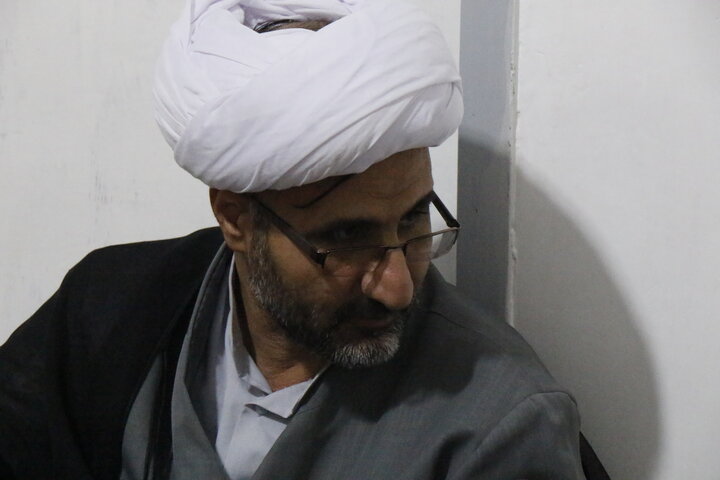 دیدار حجت‌الاسلام عباس رضایی معاون تبلیغ استان کرمان با حجت‌الاسلام رفیعی‌نسب مبلغ طرح هجرت روستای ابارق شهرستان بم.