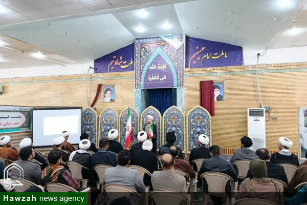 نشست تبیینی خادمان اعتکاف شهرستان شوش دانیال برگزار شد