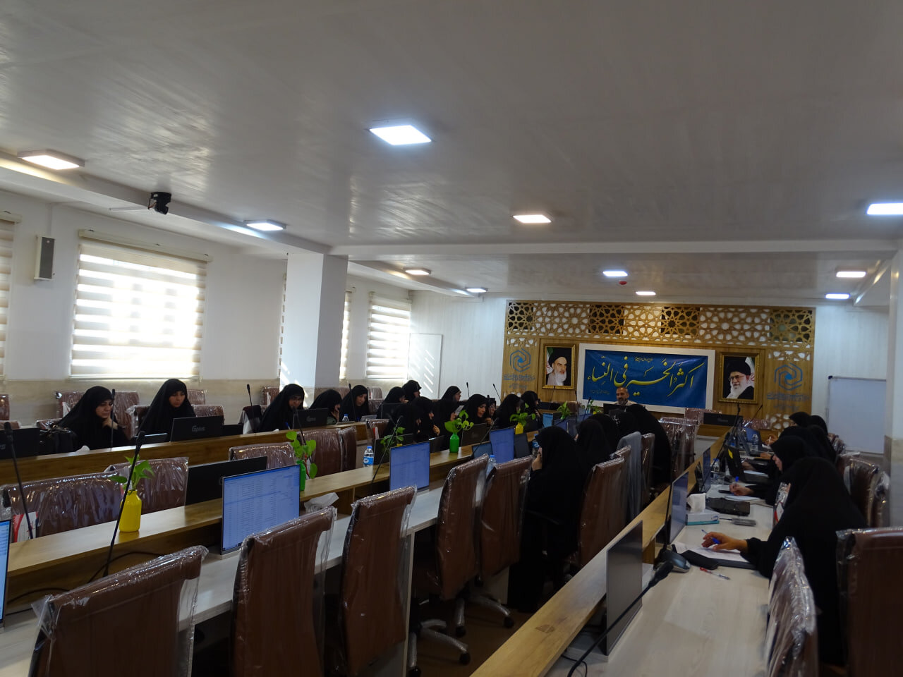 برگزاری دوره تربیت مدرس نرم‌افزار ویژه طلاب خواهر اصفهان