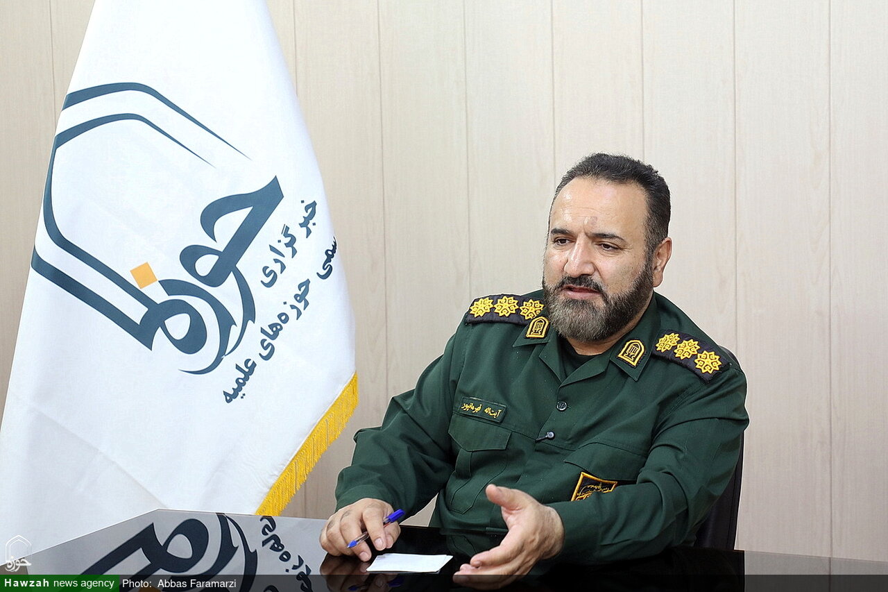 حلقههای میانی؛ پل ارتباطی مردم و حاکمیت/ قم؛ استانی بدون مسجد خاموش