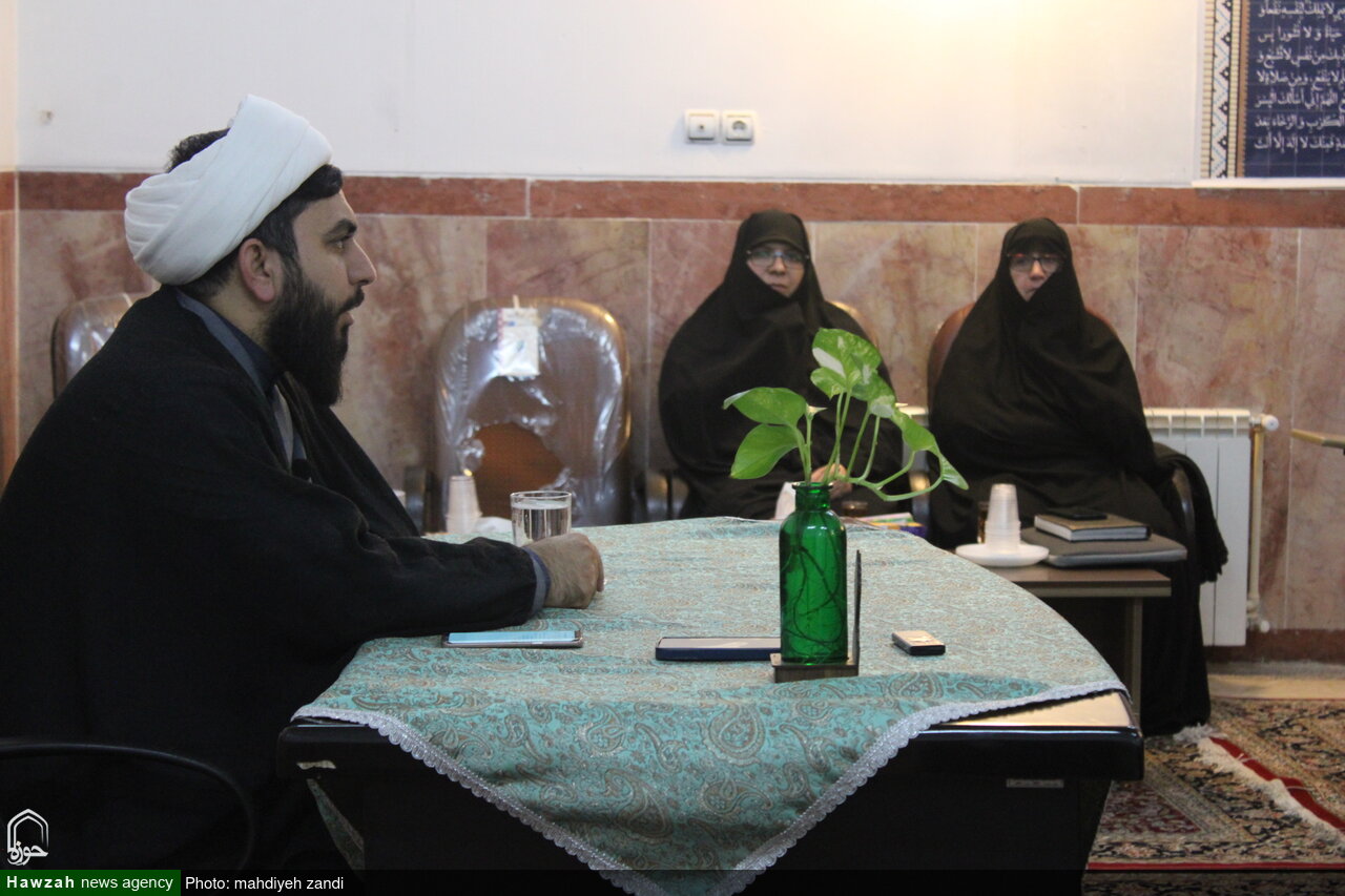 اعتکاف؛ فرصت طلایی برای گفت‌وگو با نسل جوان