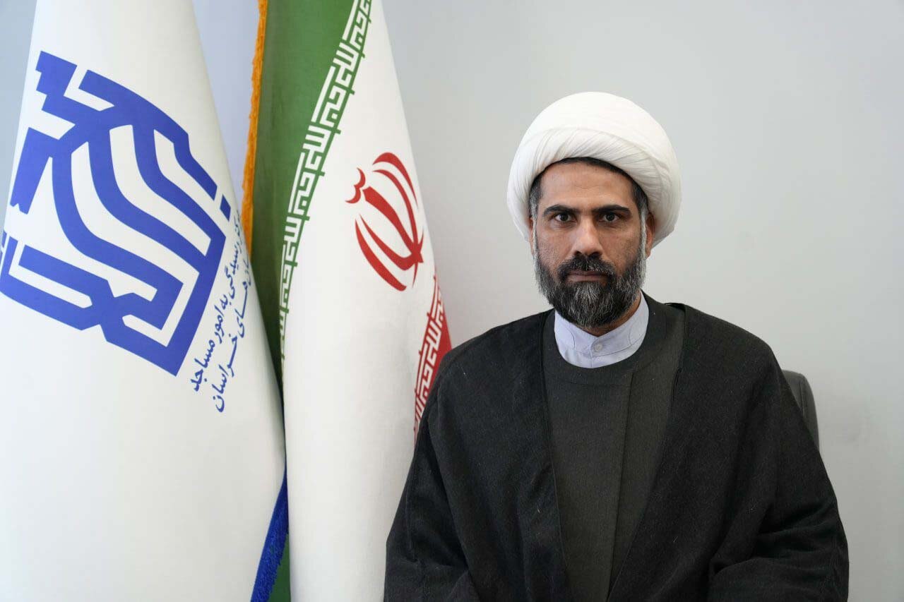 اعتکاف ۱۴۰۴ با محوریت «خانواده، نوجوان و تربیت نسل مسجدی» برگزار می‌شود + نحوه ثبت نام