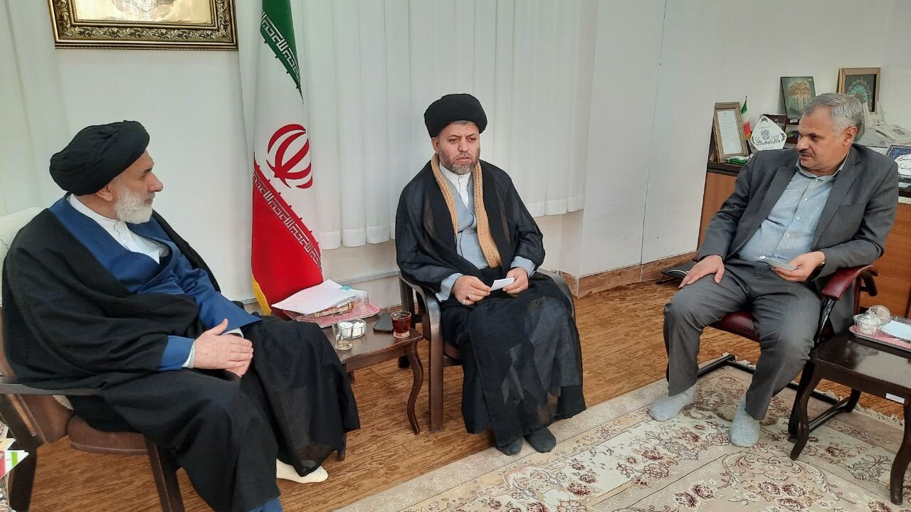 حضور عملی روحانیون، الگوی جوانان در مراسم اعتکاف است