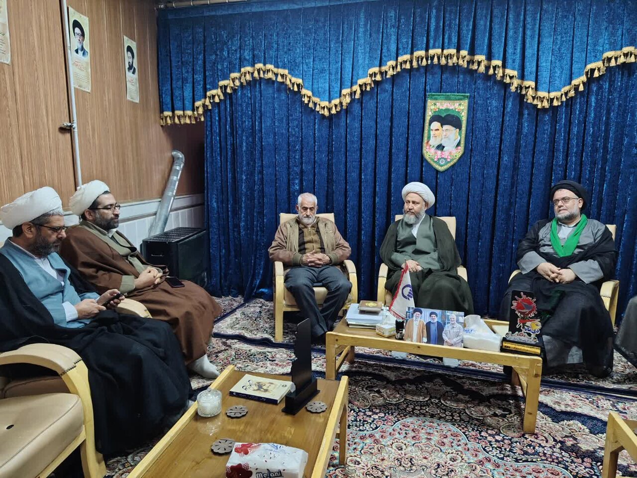 جلسه ویژه ستاد مرکزی اعتکاف شهرستان آران و بیدگل برگزار شد