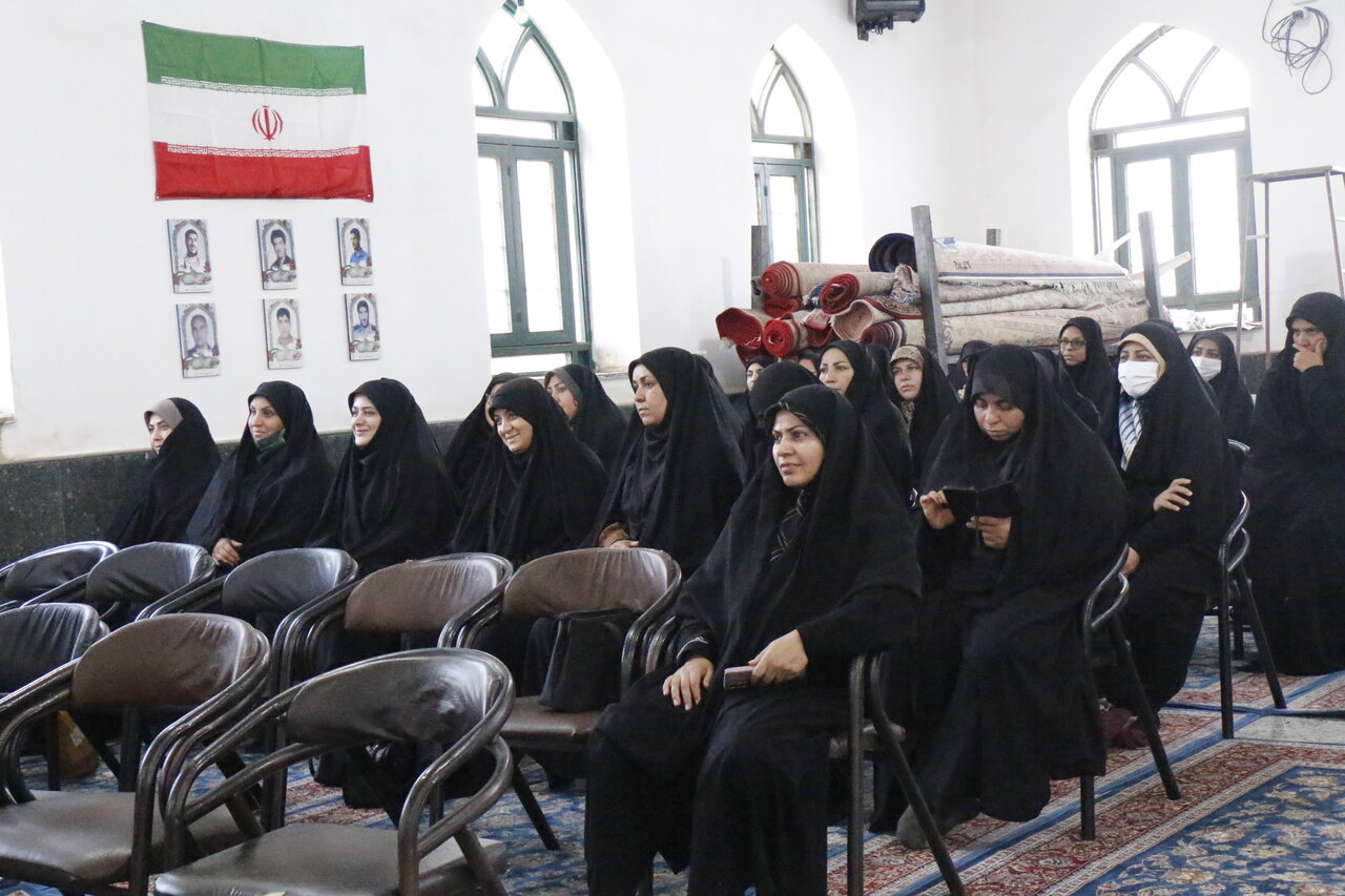 نشست مبلغان طرح امین و آیین تودیع و معارفه معاون تبلیغ شهرستان بم با حضور معاون تبلیغ استان کرمان.