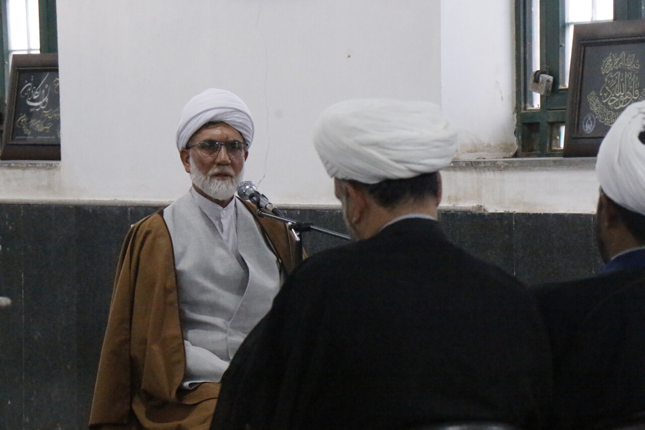 نشست مبلغان طرح امین و آیین تودیع و معارفه معاون تبلیغ شهرستان بم با حضور معاون تبلیغ استان کرمان.