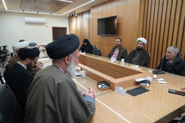 تصاویر/ دیدار اعضای مجمع طلاب شاهد و ایثارگر حوزه اصفهان با مدیرکل بنیاد شهید استان