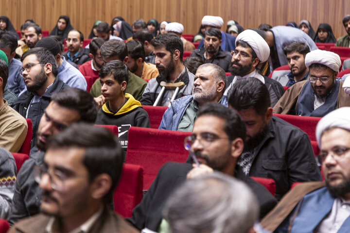 تصاویر/  گردهمایی متولیان و مربیان اعتکاف های دانش آموزی یزد