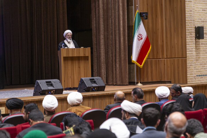 تصاویر/  گردهمایی متولیان و مربیان اعتکاف های دانش آموزی یزد