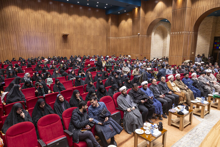 تصاویر/  گردهمایی متولیان و مربیان اعتکاف های دانش آموزی یزد