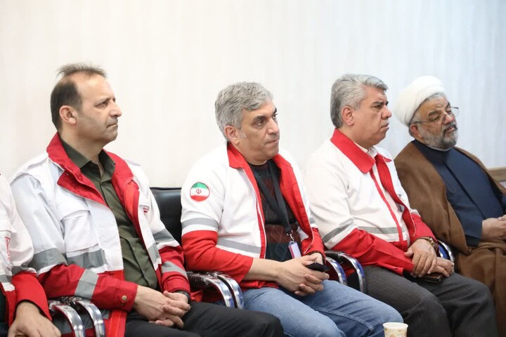 تصاویر/ دیدار رئیس جمعیت هلال‌احمر جمهوری اسلامی ایران با نماینده ولی‌فقیه در استان سمنان