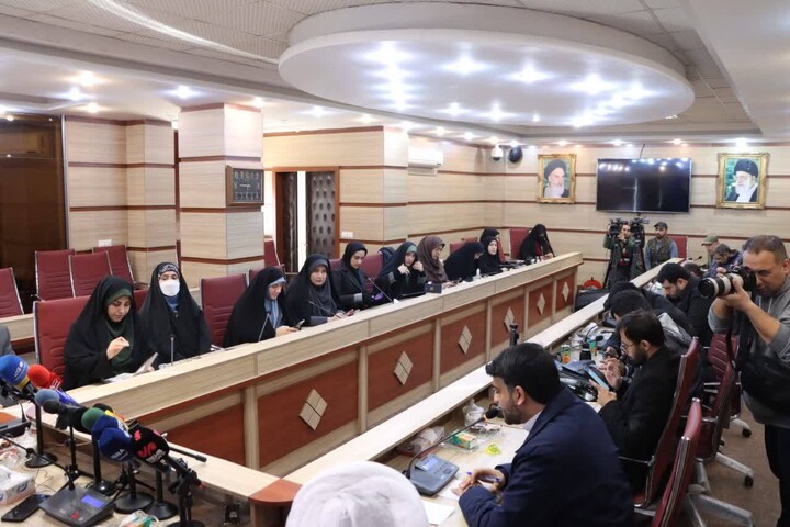 تصاویر/ هشتمین نشست ستاد مرکزی یوم‌الله حماسه نهم دی در رشت به ریاست علی‌محمد نائینی