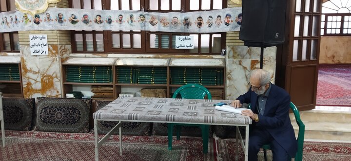 تصاویر/ میز خدمت «مسجد تراز اسلامی» در مسجد هدایت