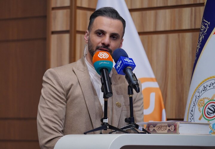 تصاویر/ رونمایی از مستند «عمق میدان»؛ روایت فداکاری نیروی دریایی در دوران دفاع مقدس