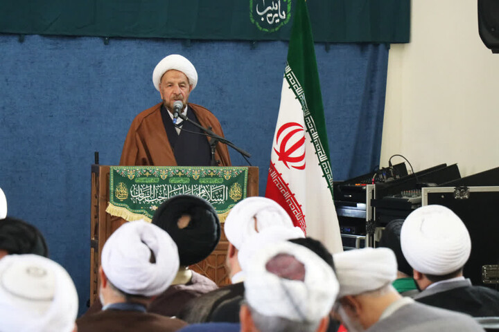 دیدار مبلغین غرب استان گلستان با نماینده آیت الله العظمی سیستانی
