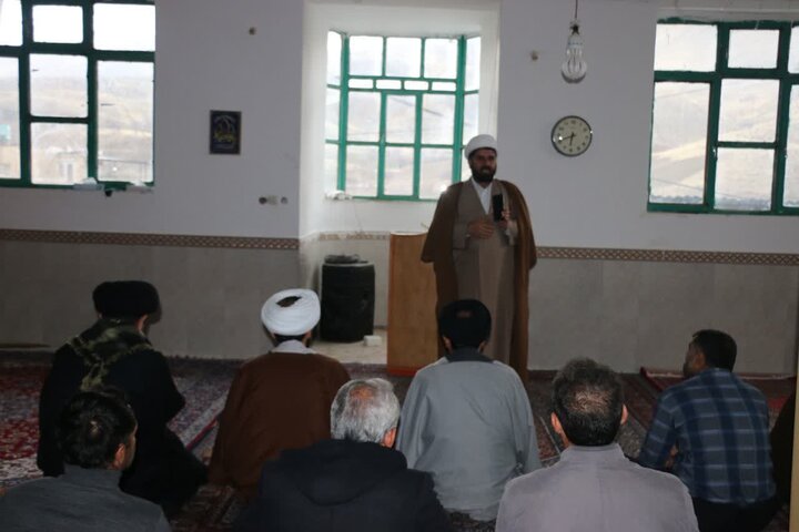 تصاویر/انتصاب امام جماعت مسجد روستای مامن کامیاران