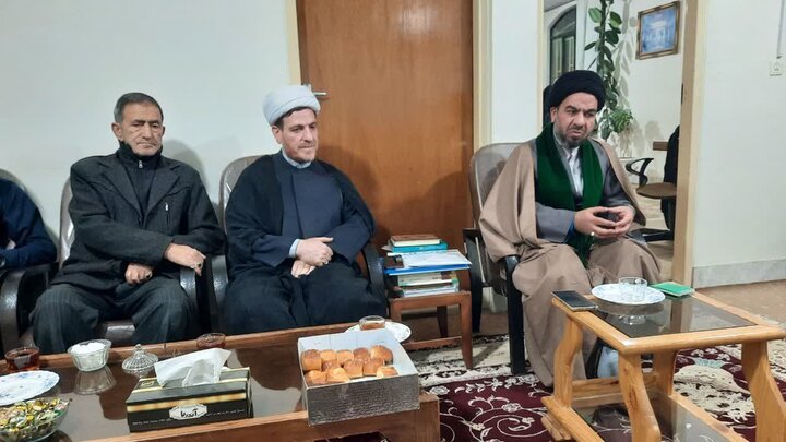 تصاویر/نشست برنامه‌ریزی ستاد نماز جمعه شهرستان خمین