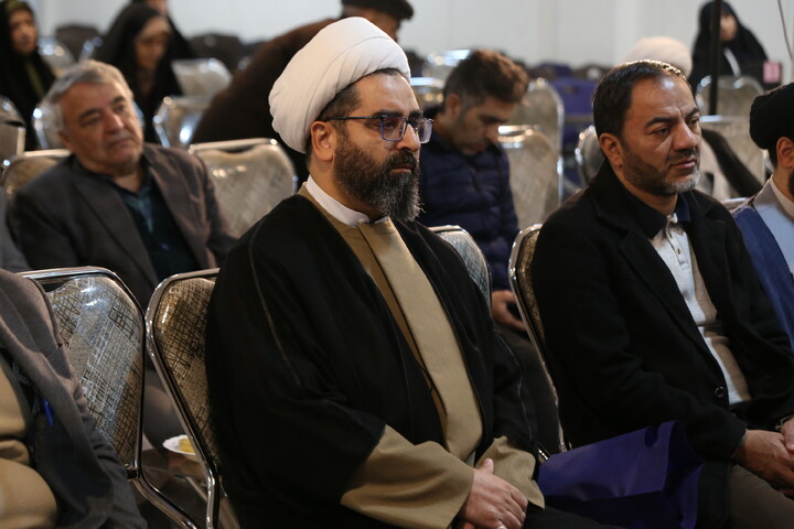 تصاویر / رونمایی از هفت اثر قرآنی در دارالقرآن الکریم اصفهان