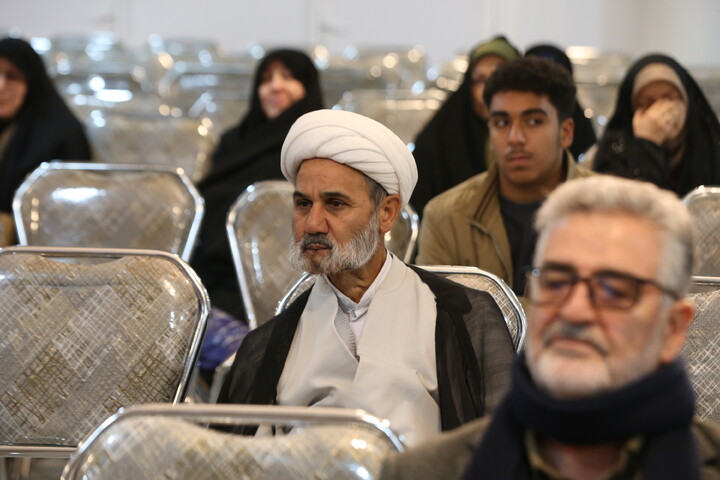 تصاویر / رونمایی از هفت اثر قرآنی در دارالقرآن الکریم اصفهان