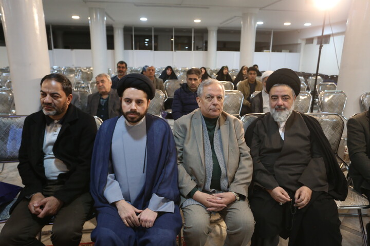 تصاویر / رونمایی از هفت اثر قرآنی در دارالقرآن الکریم اصفهان