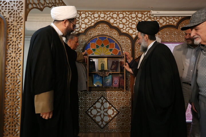 تصاویر / رونمایی از هفت اثر قرآنی در دارالقرآن الکریم اصفهان