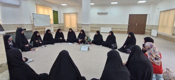 تصاویر/جلسه سفیران اعتکاف در شهرستان مهران