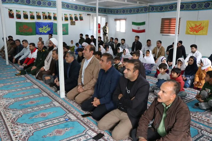 تصاویر/مراسم توزیع اقلام کمک آموزشی