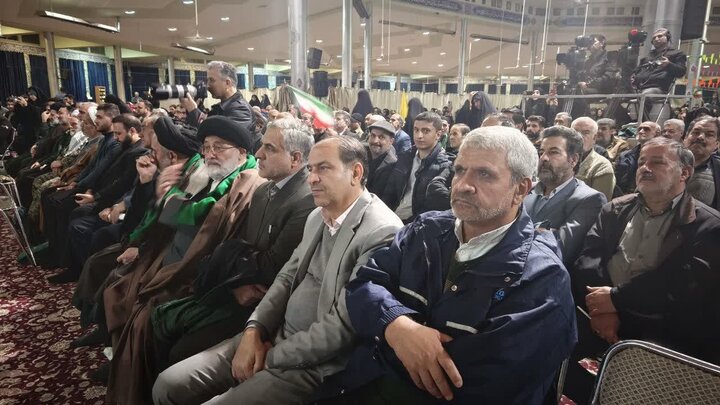 تصاویر/مراسم گرامیداشت روز بصیرت و شهدای عملیات کربلای ۴ در مصلی بیت‌المقدس اراک