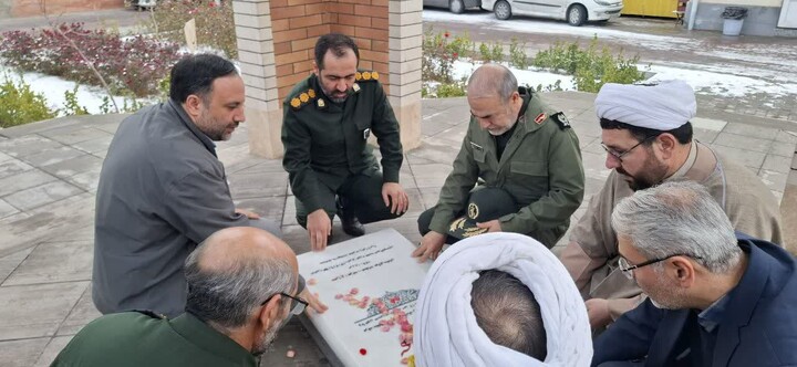 تصاویر / همایش بصیرتی در مدرسه علمیه حضرت امیرالمومنین (ع) تبریز