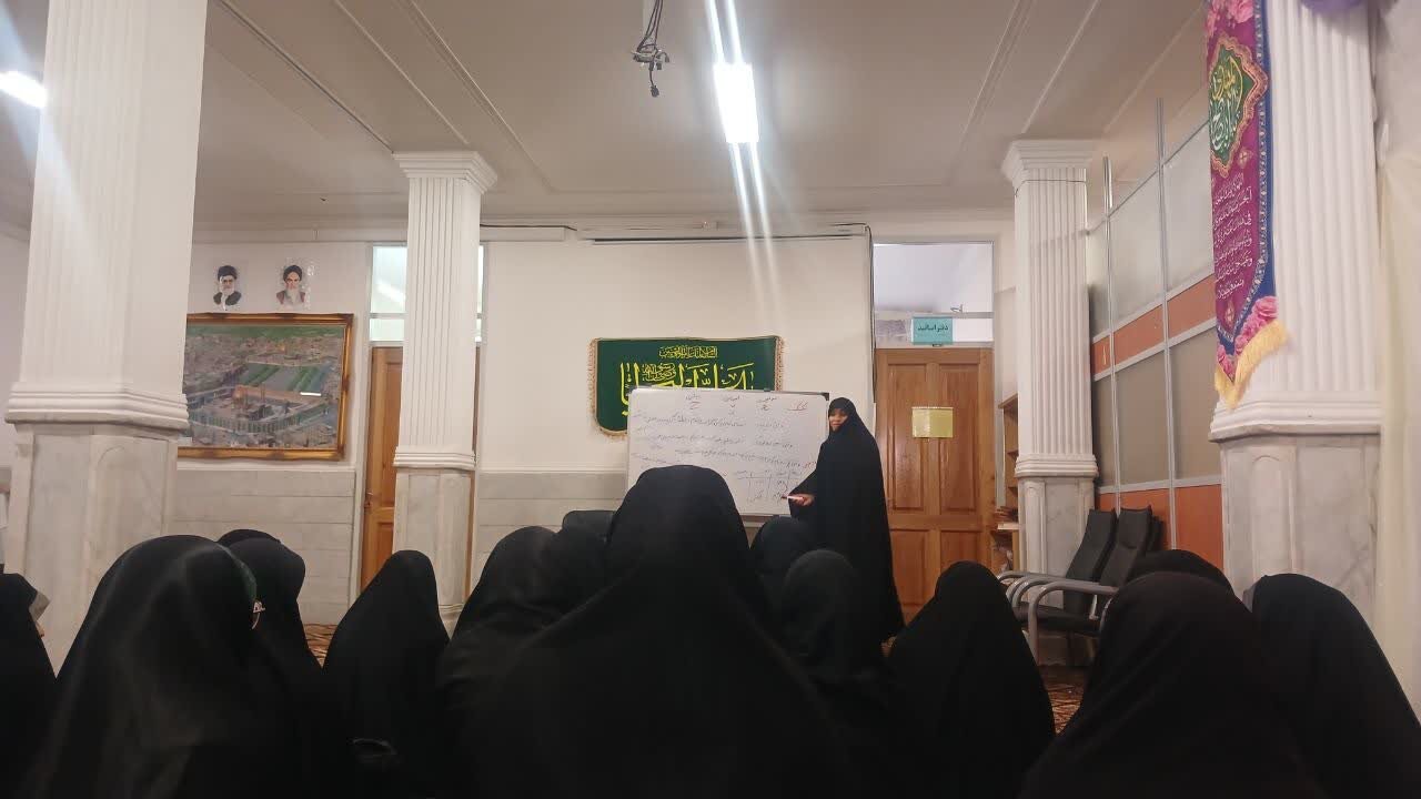 برگزاری کارگاه «تکنیک‌های حل تعارض در روابط زوجین» در مدرسه علمیه معصومیه