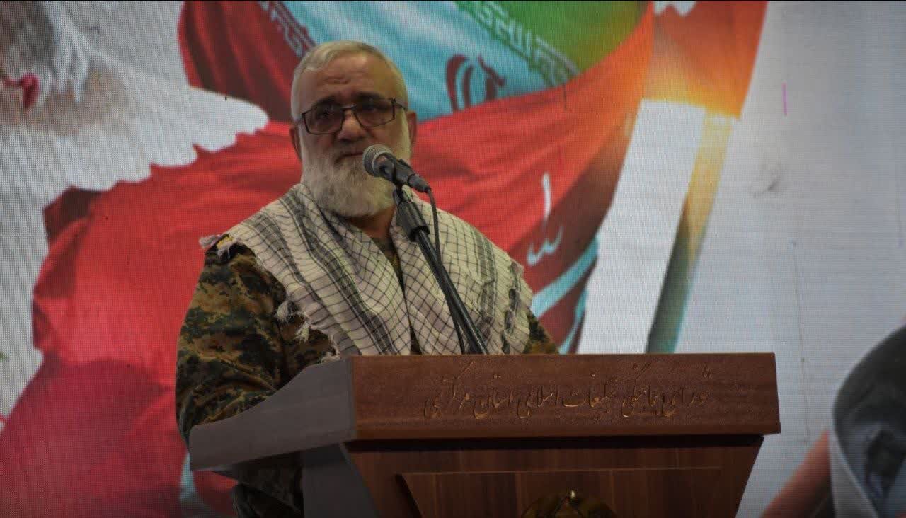 دشمن با عملیات روانی قصد ناامید کردن مردم را دارد