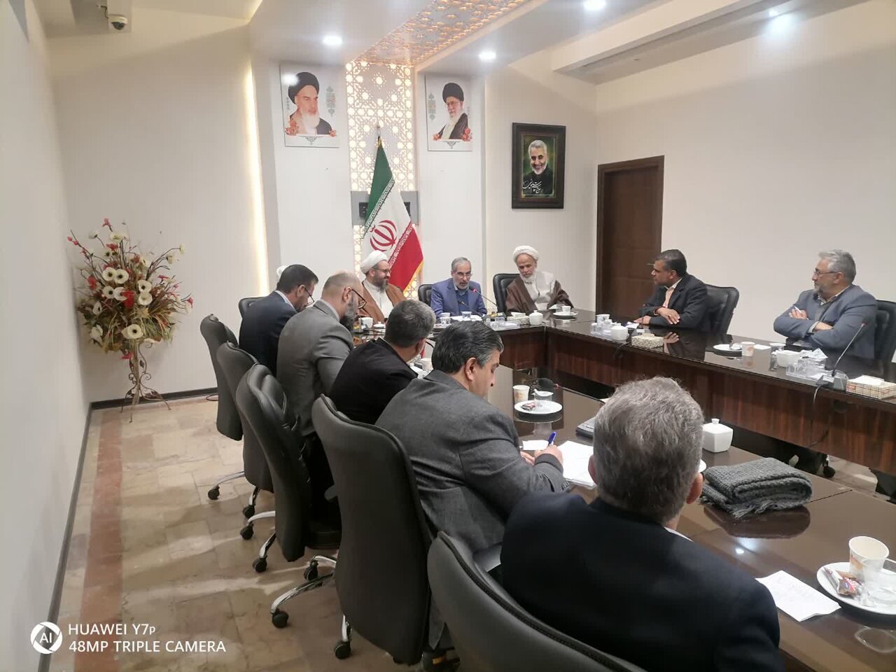 نخستین جلسه شورای مرکزی تشکل بسیج اساتید حوزه و دانشگاه‌های استان کرمان برگزار شد.