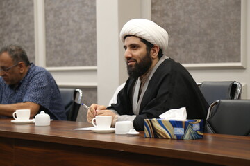 اعتکاف؛ پیونددهنده معنویت فردی و حکمرانی مسجدی