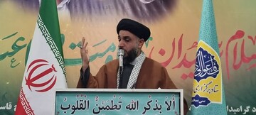 تجدید بیعت دنا با ولایت در یوم‌الله بصیرت + عکس