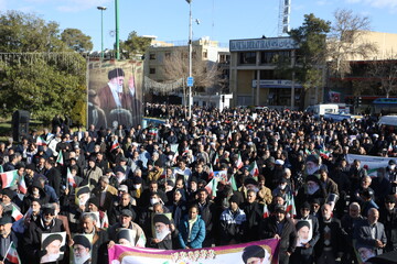 تصاویر / اجتماع مردم اصفهان در یوم الله حماسی نهم دی ماه ۱۴۰۴