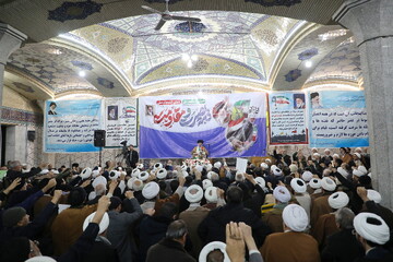 مردم حساب عملکرد برخی مسئولان را از انقلاب و نظام جدا کنند / هشدار نسبت به سوءاستفاده دشمن از نارضایتی‌ها