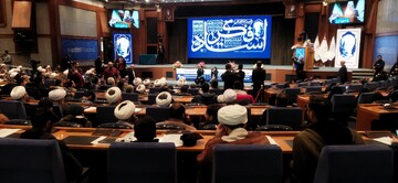 مهم ترین نقش آیت الله مصباح یزدی، شناخت دقیق و مقابله با انحرافات بود