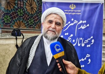 هنر، مؤثرترین ابزار برای ابلاغ پیام دین است