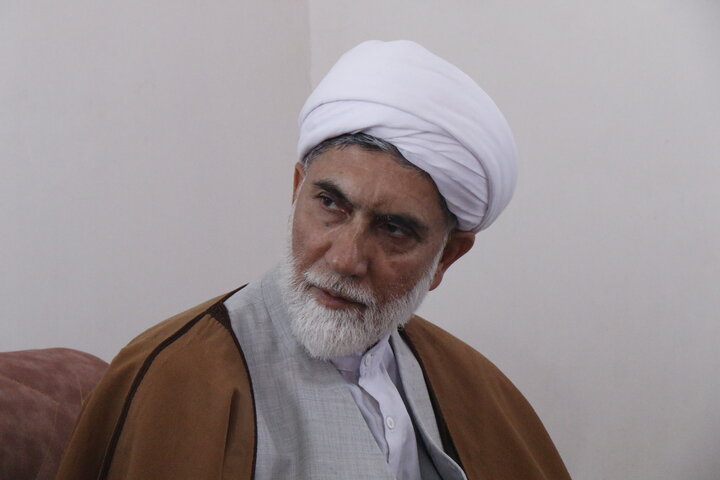 دیدار معاون تبلیغ حوزه علمیه استان کرمان با مبلغ طرح هجرت در شهرستان نرماشیر