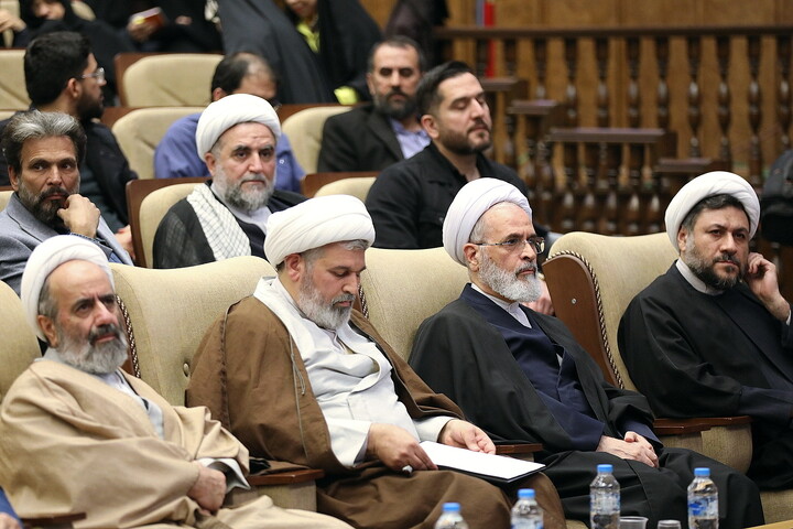 تصاویر/  آیین اختتامیه دهمین جشنواره «هنر آسمانی»