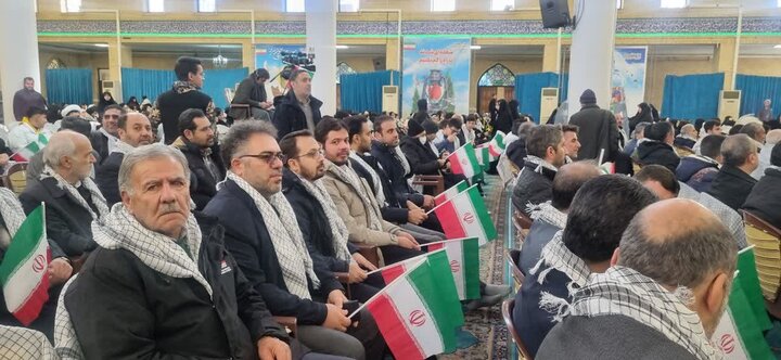 تصاویر/ مراسم گرامیداشت حماسه یوم الله ۹ دی و اجلاسیه بزرگداشت ۳۱۰۰ شهید شهرستان ارومیه