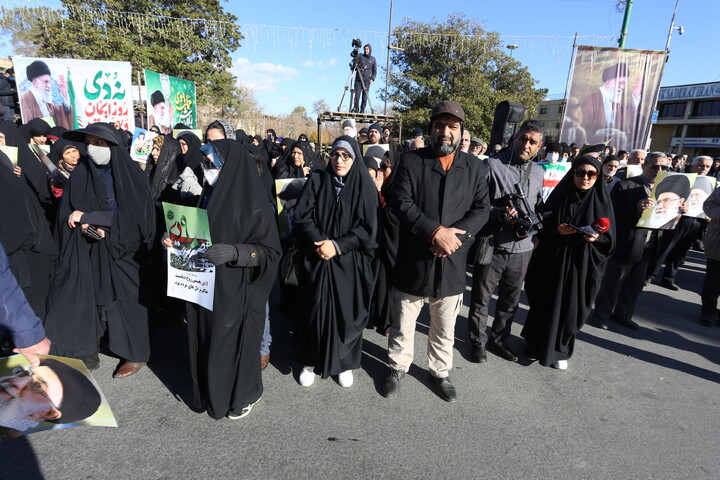 تصاویر / اجتماع مردم اصفهان در یوم الله حماسی نهم دی ماه 1404