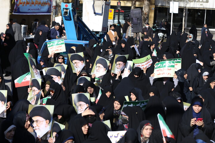 تصاویر / اجتماع مردم اصفهان در یوم الله حماسی نهم دی ماه 1404