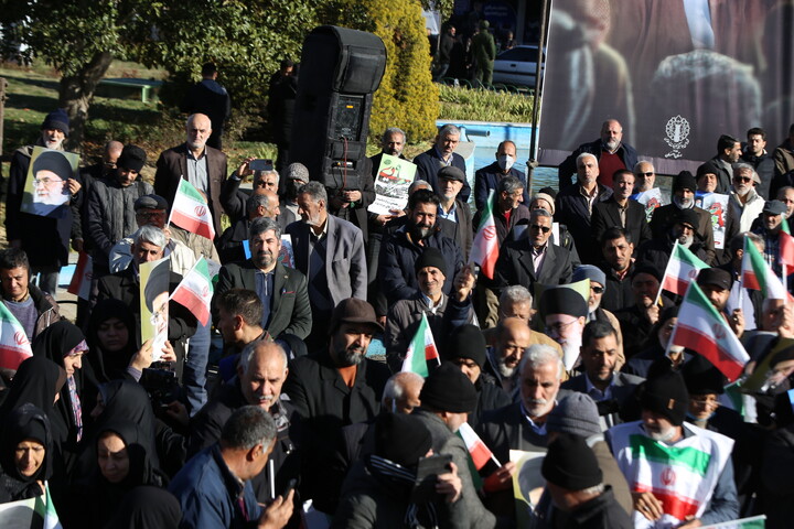 تصاویر / اجتماع مردم اصفهان در یوم الله حماسی نهم دی ماه 1404