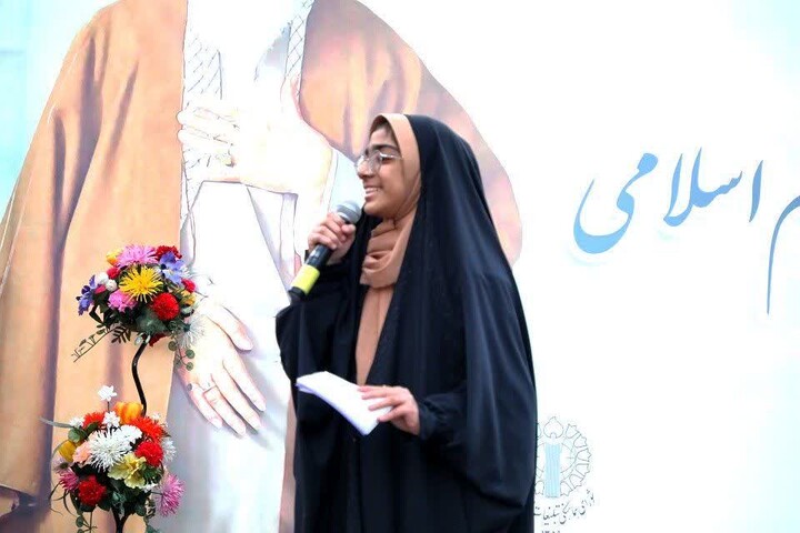 تصاویر/ اجتماع بزرگ مردم سمنان بمناسبت یوم الله نهم دی، روز بصیرت و میثاق امت با ولایت در معراج شهدا