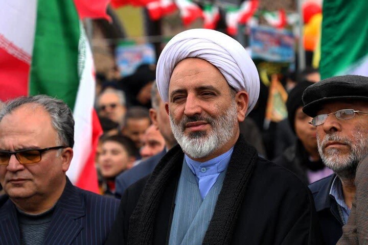 تصاویر/ اجتماع بزرگ مردم سمنان بمناسبت یوم الله نهم دی، روز بصیرت و میثاق امت با ولایت در معراج شهدا