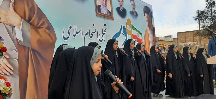 تصاویر/ اجتماع بزرگ مردم سمنان بمناسبت یوم الله نهم دی، روز بصیرت و میثاق امت با ولایت در معراج شهدا