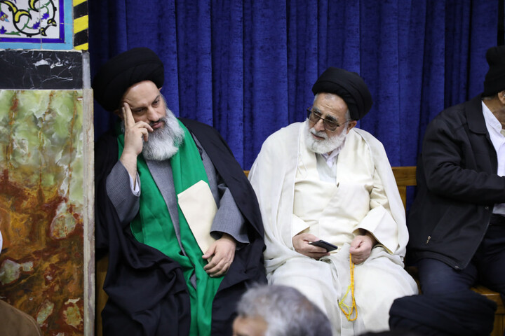 تصاویر/ تجدید میثاق حوزویان و مردم بصیر یزد با ولایت در یوم الله ٩ دی ١۴٠۴