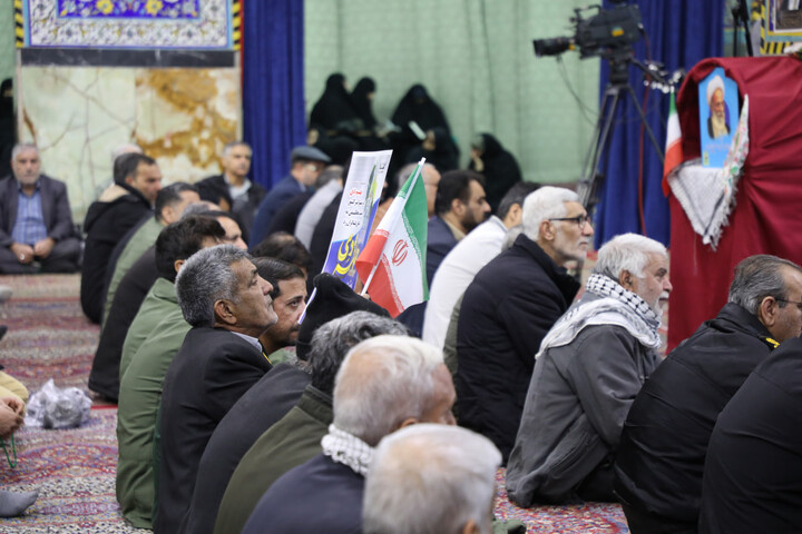 تصاویر/ تجدید میثاق حوزویان و مردم بصیر یزد با ولایت در یوم الله ٩ دی ١۴٠۴